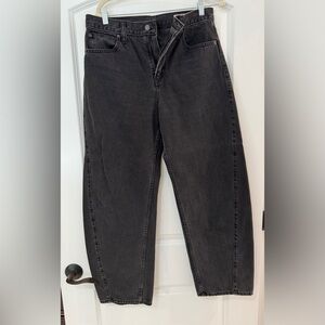 GAP black barrel jeans - Super cute worn twice.